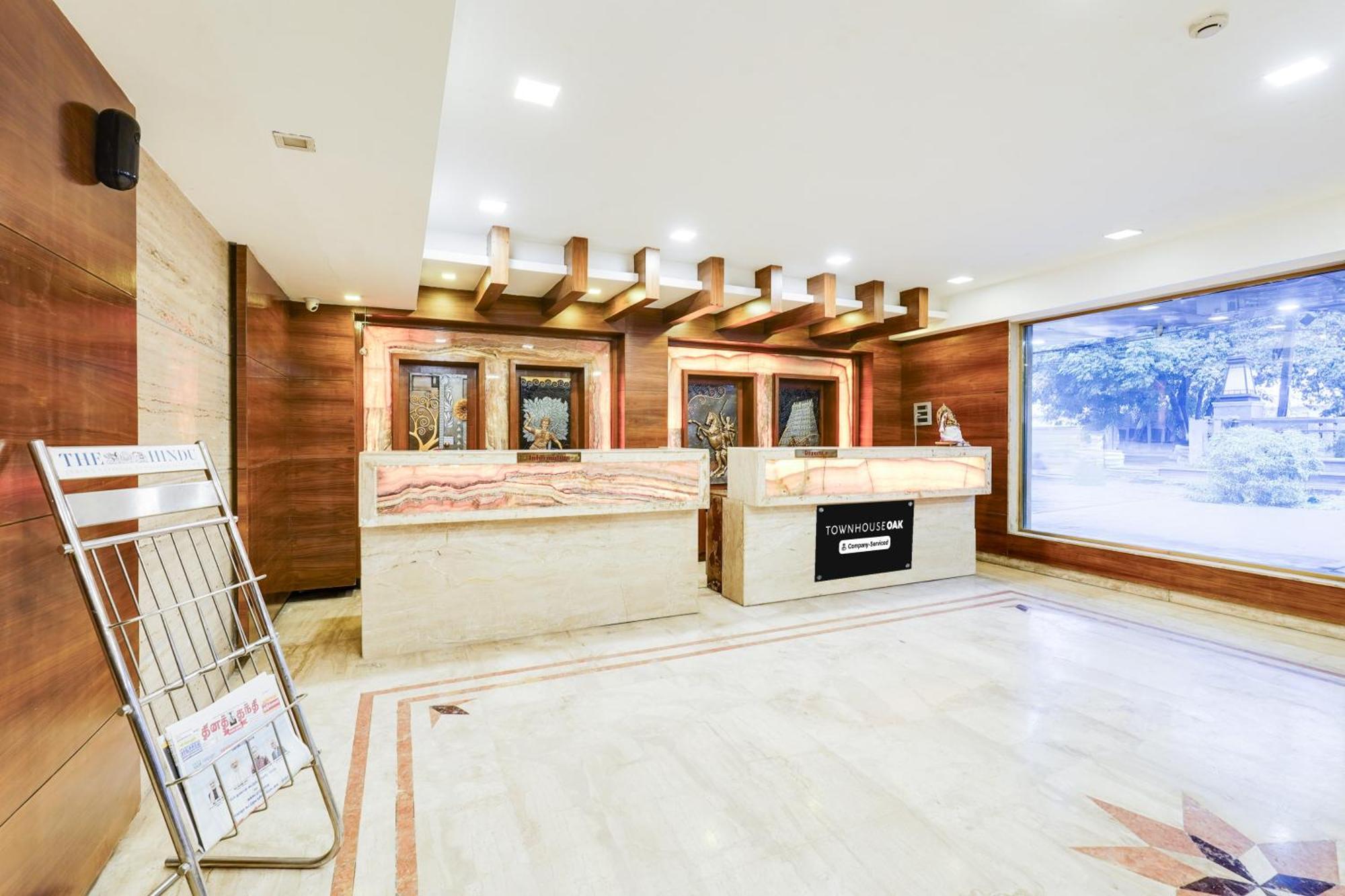 Super Townhouse Oak Alandur Near Chennai Airport Formerly Vijay Park Esterno foto